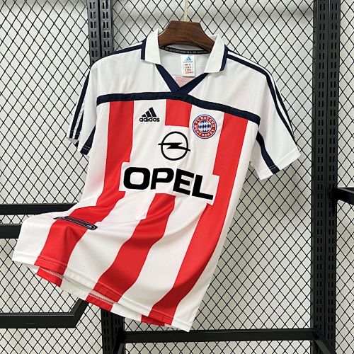 Bayern Munich 2000/01 Away