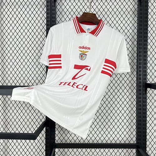 Benfica 1997/99 Away