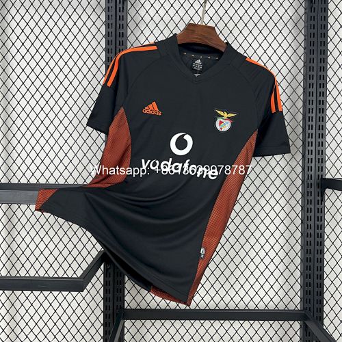 Benfica 2002/03 Away