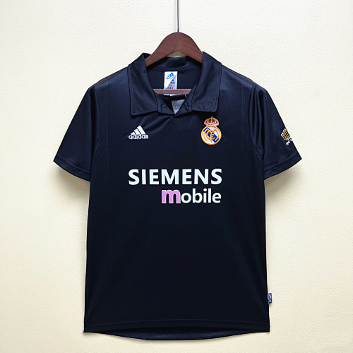 Real Madrid 02/03 Away